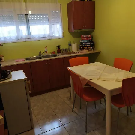 Quiet Appartement Vólos